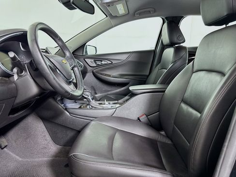 Used 2024 Chevrolet Malibu LT FWD image 11