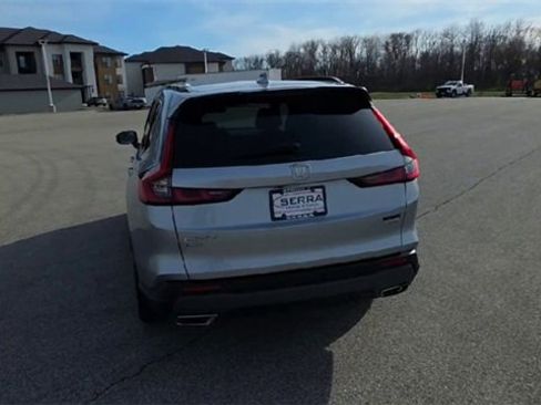Used 2023 Honda CR-V Sport Touring image 8