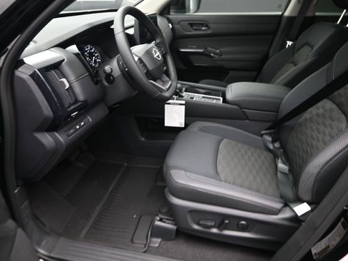 New 2026 Nissan Pathfinder SV FWD image 17