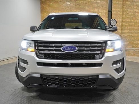 Used 2016 Ford Explorer 4WD Police Interceptor image 4