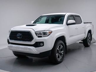 Used 2018 Toyota Tacoma TRD Sport AWD/4WD video 1
