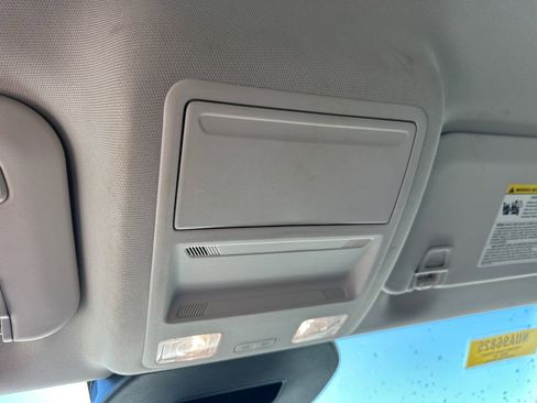 Used 2022 Ford Escape Titanium image 35