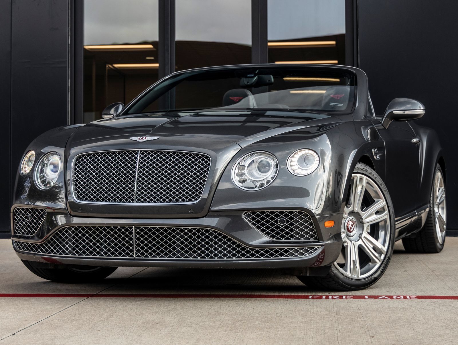 Used 2017 Bentley Continental GT AWD/4WD image 1