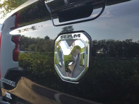 Used 2023 RAM 1500 Big Horn RWD image 6