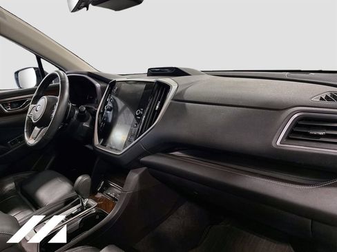 Used 2023 Subaru Ascent Touring AWD/4WD image 32