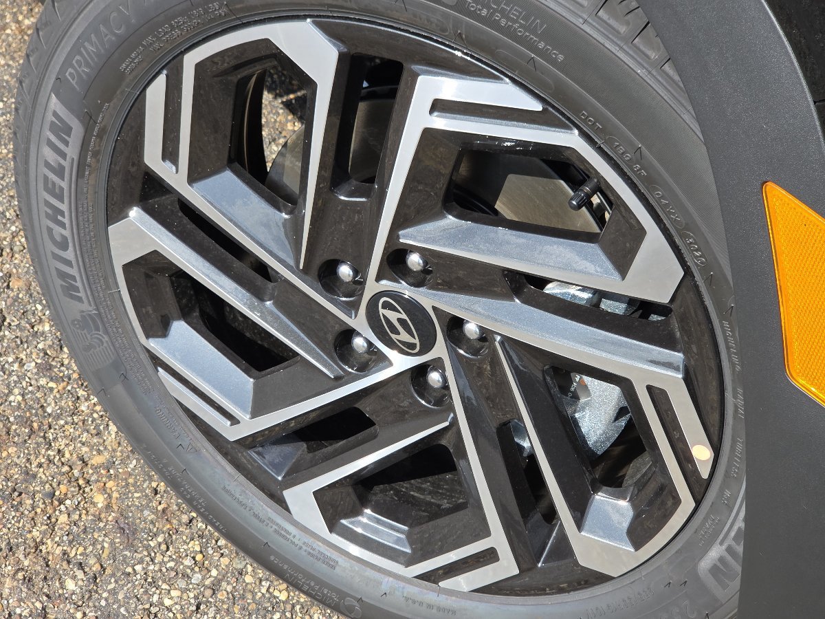 New 2026 Hyundai Tucson SEL Plus AWD/4WD image 13