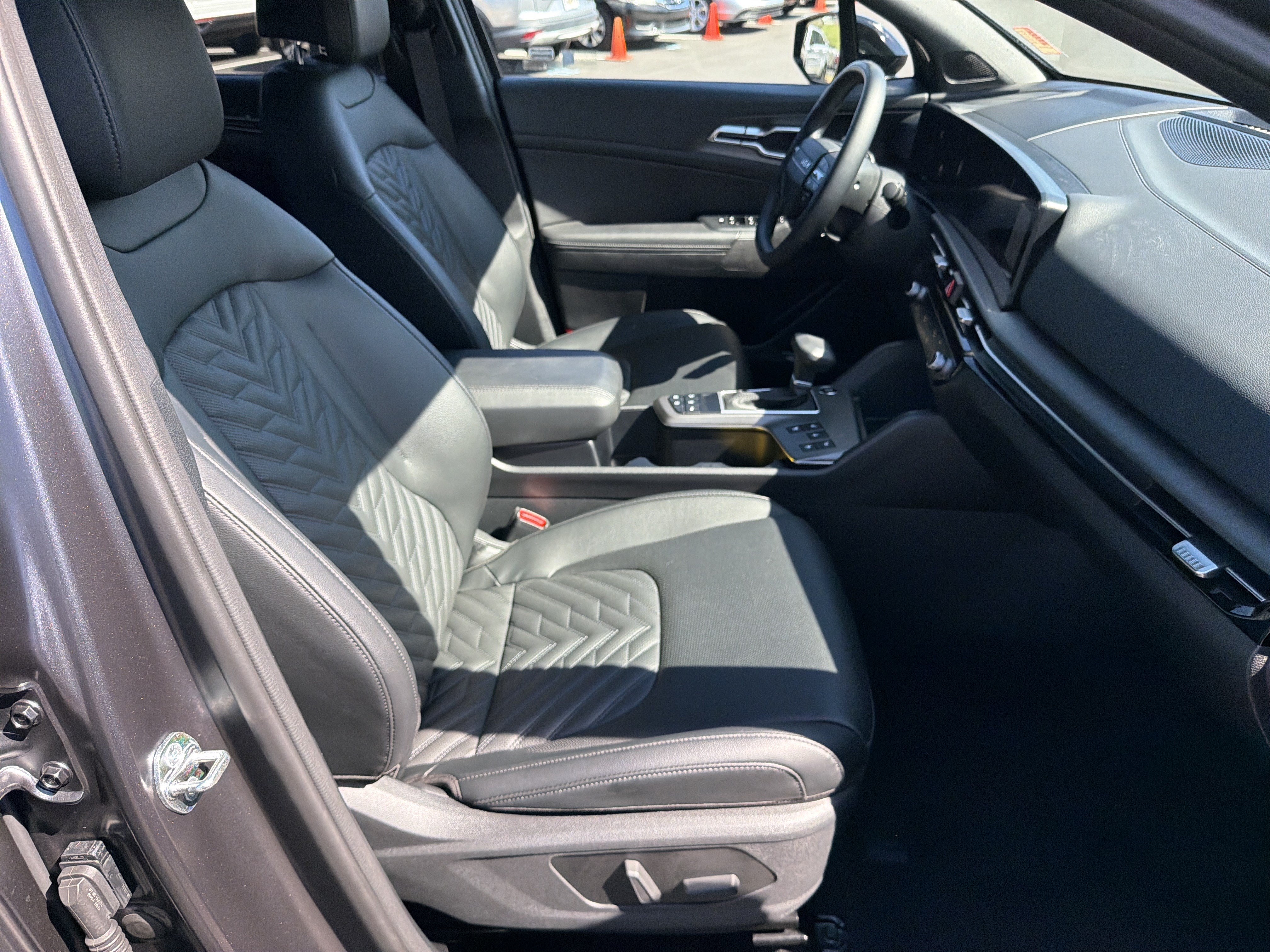 Certified 2026 Kia Sportage X-Pro Prestige AWD/4WD image 13
