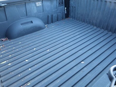 Used 2023 Toyota Tundra Platinum image 7