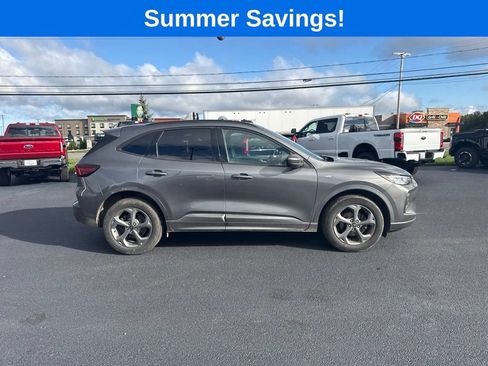 Used 2023 Ford Escape ST-Line Select w/ Tech Pack #1 AWD/4WD image 8