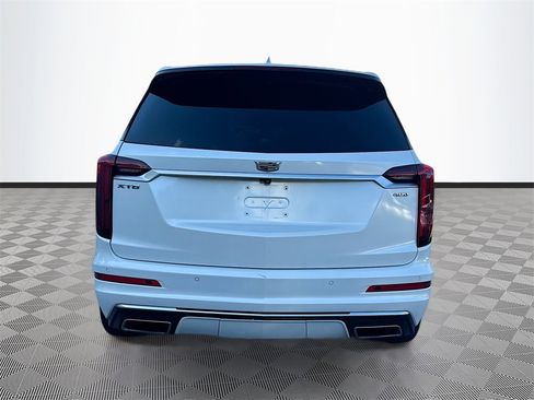 Used 2021 Cadillac XT6 Premium Luxury image 7