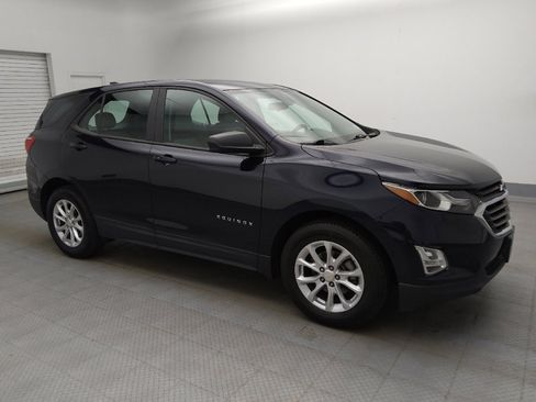 Used 2020 Chevrolet Equinox LS FWD image 11