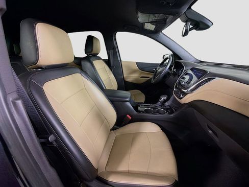 Used 2022 Chevrolet Equinox Premier FWD image 27
