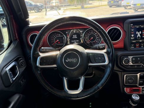 Used 2021 Jeep Gladiator Rubicon AWD/4WD image 20