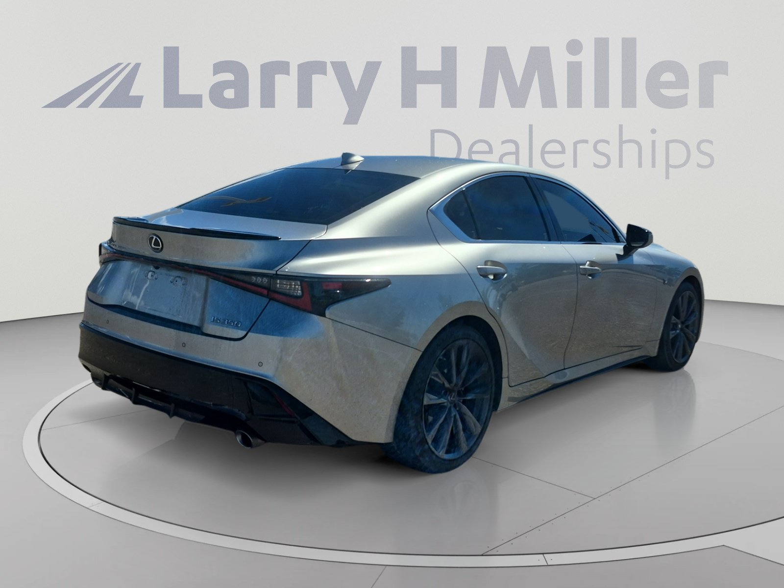 Used 2022 Lexus IS 350 F Sport w/ Accessory Package RWD image 5