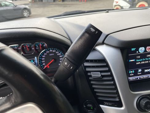 Used 2019 GMC Yukon SLT w/ Open Road Package AWD/4WD image 25