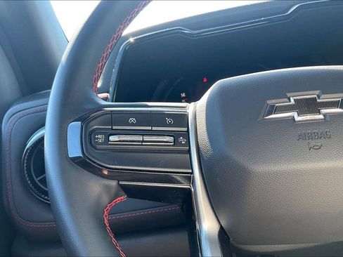 Used 2023 Chevrolet Colorado Z71 w/ Z71 Convenience Package 2 AWD/4WD image 12