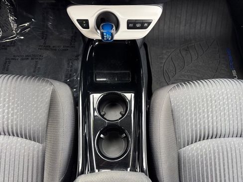 Used 2017 Toyota Prius Prime Plus FWD image 14