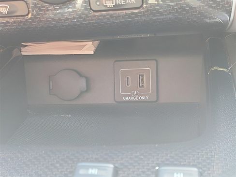 Used 2020 Nissan Pathfinder SL AWD/4WD image 24