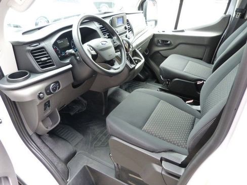 Used 2024 Ford Transit 250 Low Roof w/ Exterior Upgrade Package RWD image 28