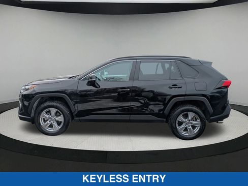 Used 2024 Toyota RAV4 XLE w/ Convenience Package image 7