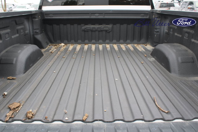 Used 2024 GMC Sierra 2500 AT4 w/ AT4 Premium Plus Package AWD/4WD image 10