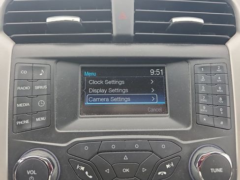 Used 2015 Ford Fusion SE w/ Equipment Group 201A image 32