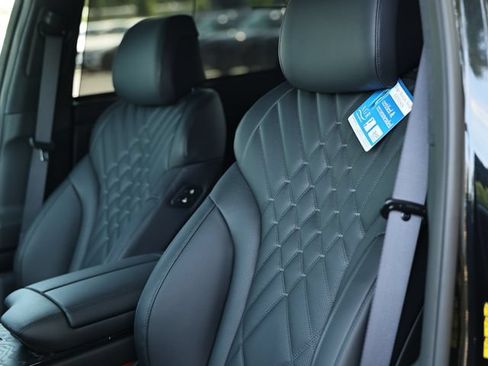 New 2026 Genesis GV80 3.5T Prestige AWD/4WD image 19
