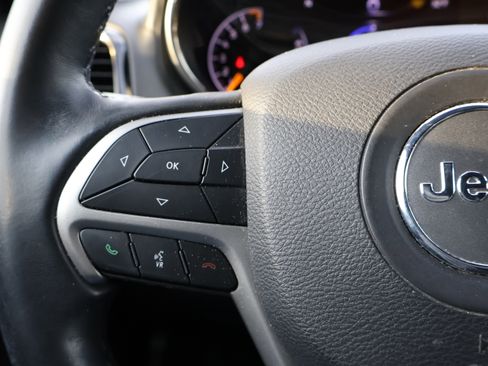 Used 2019 Jeep Grand Cherokee High Altitude image 34