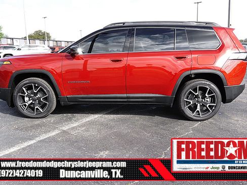 New 2026 Jeep Cherokee Overland image 2