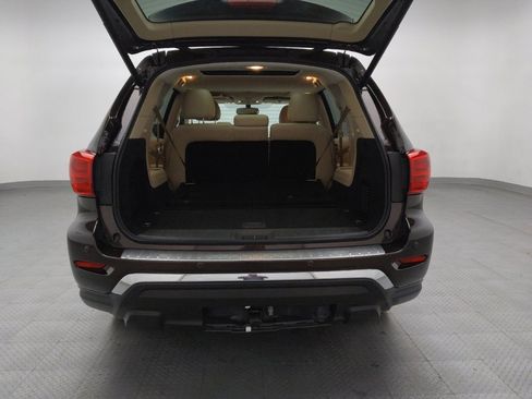 Used 2020 Nissan Pathfinder Platinum w/ Cargo Package image 29