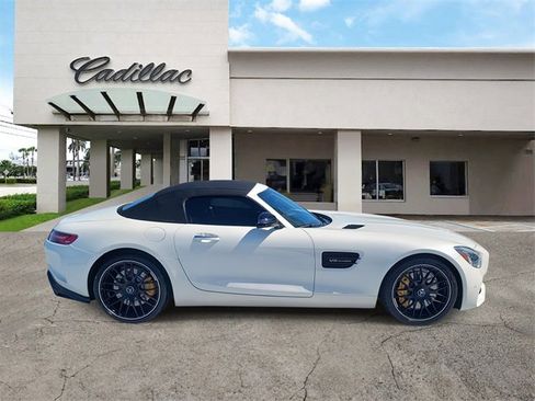 Used 2019 Mercedes-Benz AMG GT Roadster image 6
