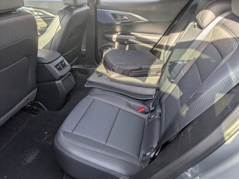 New 2026 Chevrolet Equinox EV LT image 18