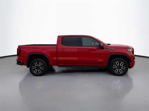 Used 2022 GMC Sierra 1500 AT4 w/ AT4 Premium Package image 8