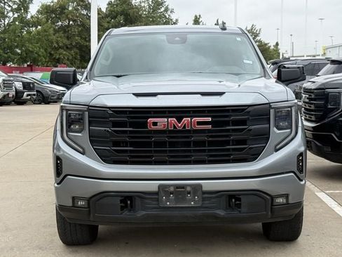 Used 2023 GMC Sierra 1500 Elevation w/ X31 Off-Road Package AWD/4WD image 6