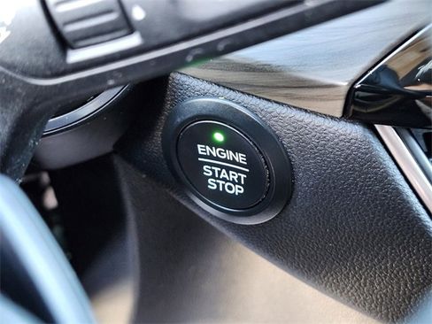 Certified 2020 Ford Escape Titanium image 25