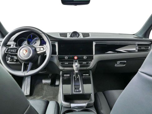 New 2026 Porsche Macan Turbo AWD/4WD image 20