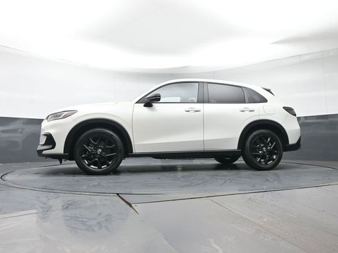 Used 2024 Honda HR-V Sport image 25