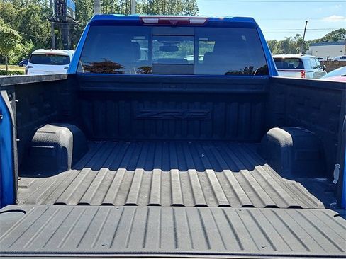 Used 2022 Chevrolet Silverado 1500 ZR2 image 7