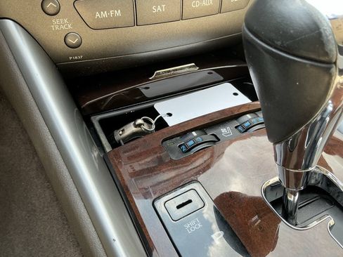 Used 2011 Lexus IS 250 AWD w/ Premium Pkg Value Edition image 26