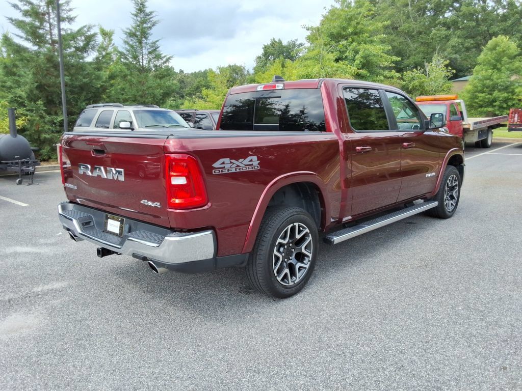 Used 2025 RAM 1500 Laramie w/ Off Road Group AWD/4WD image 5