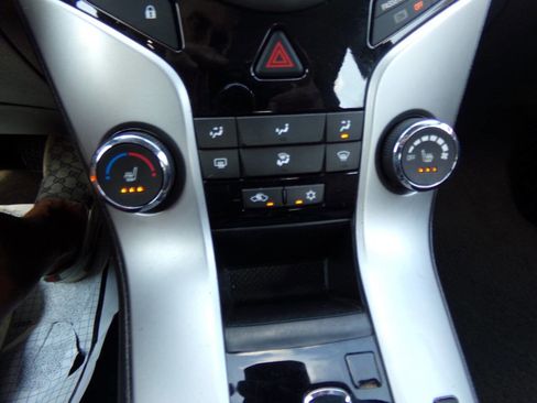 Used 2014 Chevrolet Cruze LT w/ RS Package image 56