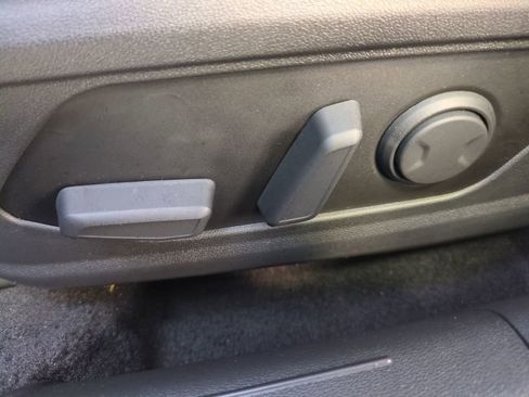 New 2026 Hyundai Elantra Limited image 21