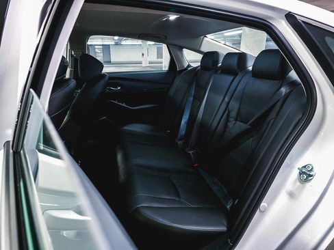 Used 2023 Honda Accord Touring image 19