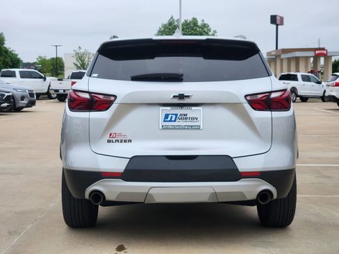 Used 2022 Chevrolet Blazer LT w/ Redline Edition FWD image 7