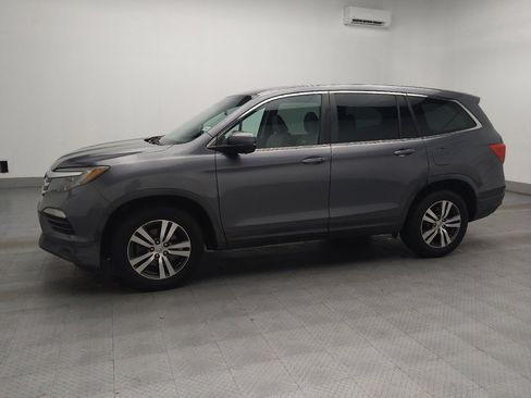 Used 2016 Honda Pilot EX image 2