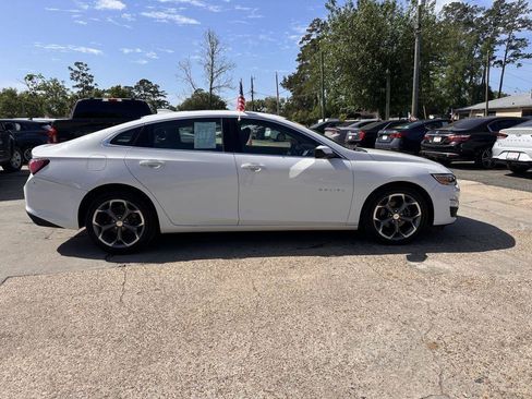 Used 2020 Chevrolet Malibu LT image 4