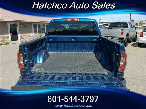 Used 2017 GMC Sierra 1500 SLT w/ SLT Premium Package AWD/4WD image 5