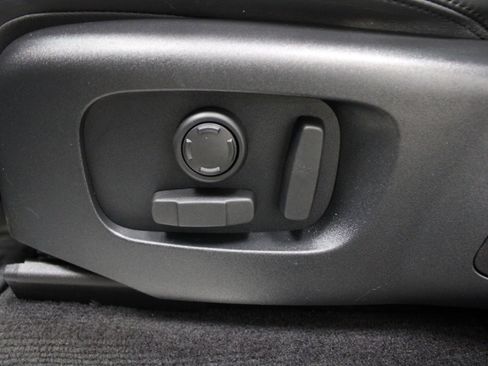 Used 2022 Land Rover Range Rover Sport HSE Silver Edition image 42