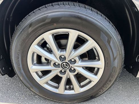Used 2024 MAZDA CX-5 AWD 2.5 S w/ Select Package image 9