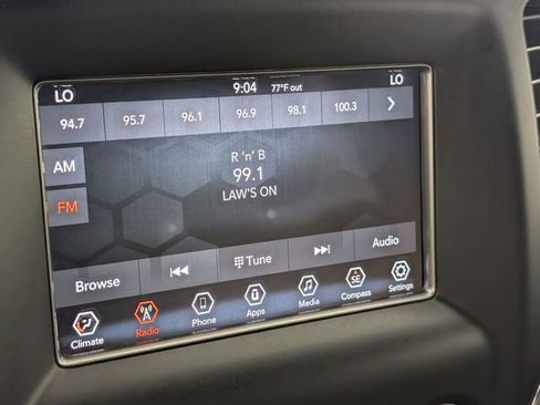 Used 2020 Jeep Grand Cherokee Laredo RWD image 19